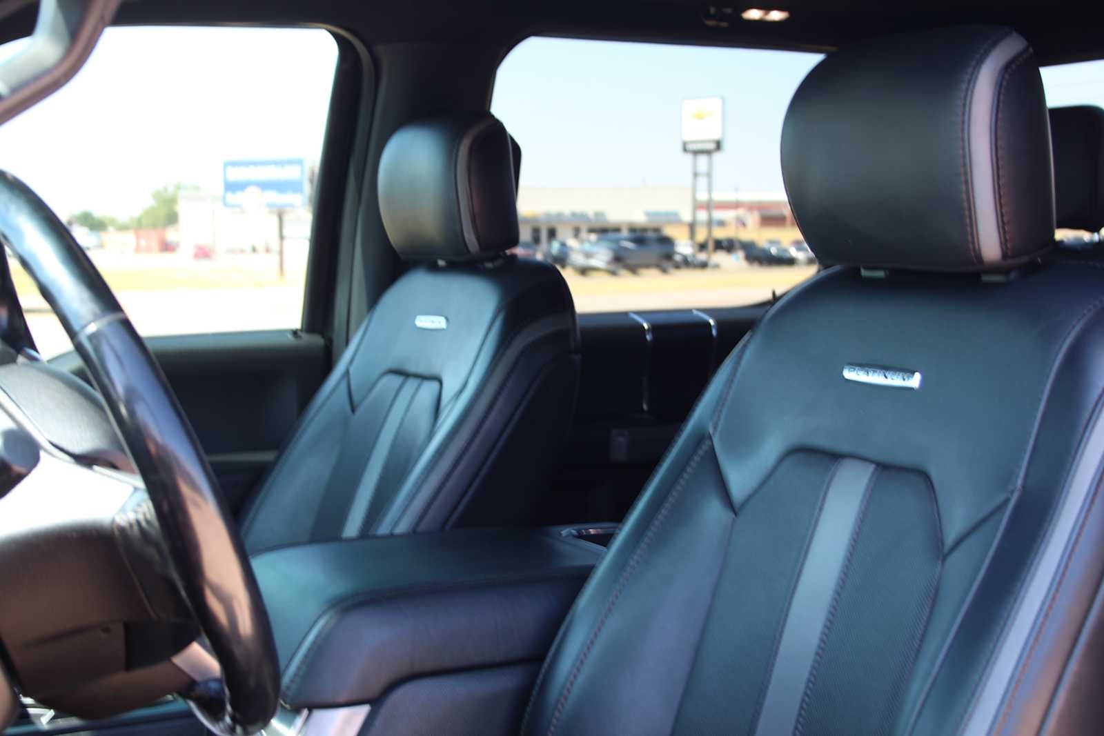 2018 Ford Super Duty F-350 DRW Pickup Platinum
