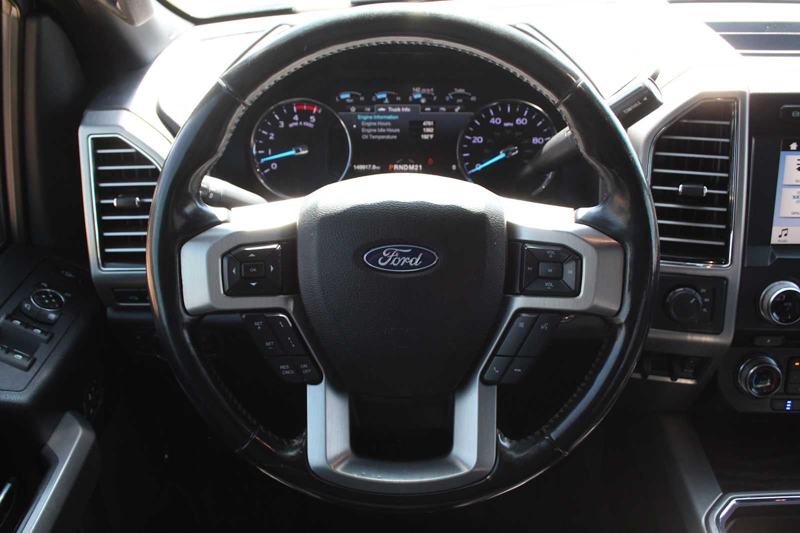 2018 Ford Super Duty F-350 DRW Pickup Platinum