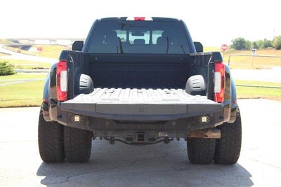 2018 Ford Super Duty F-350 DRW Pickup Platinum