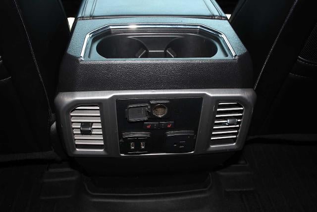 2018 Ford Super Duty F-350 DRW Pickup Platinum