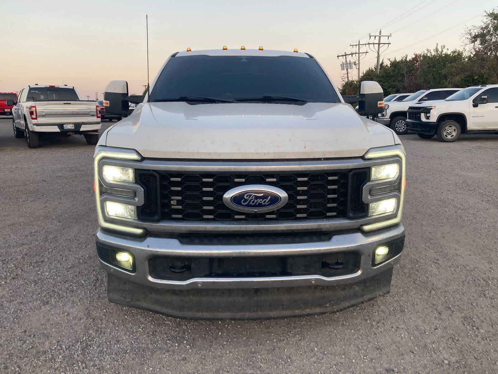2023 Ford Super Duty F-350 DRW Pickup LARIAT