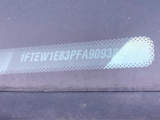 2023 Ford Super Duty F-350 DRW Pickup LARIAT