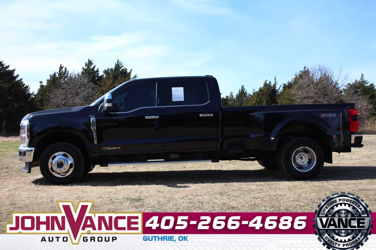 2024 Ford Super Duty F-350 DRW Pickup LARIAT