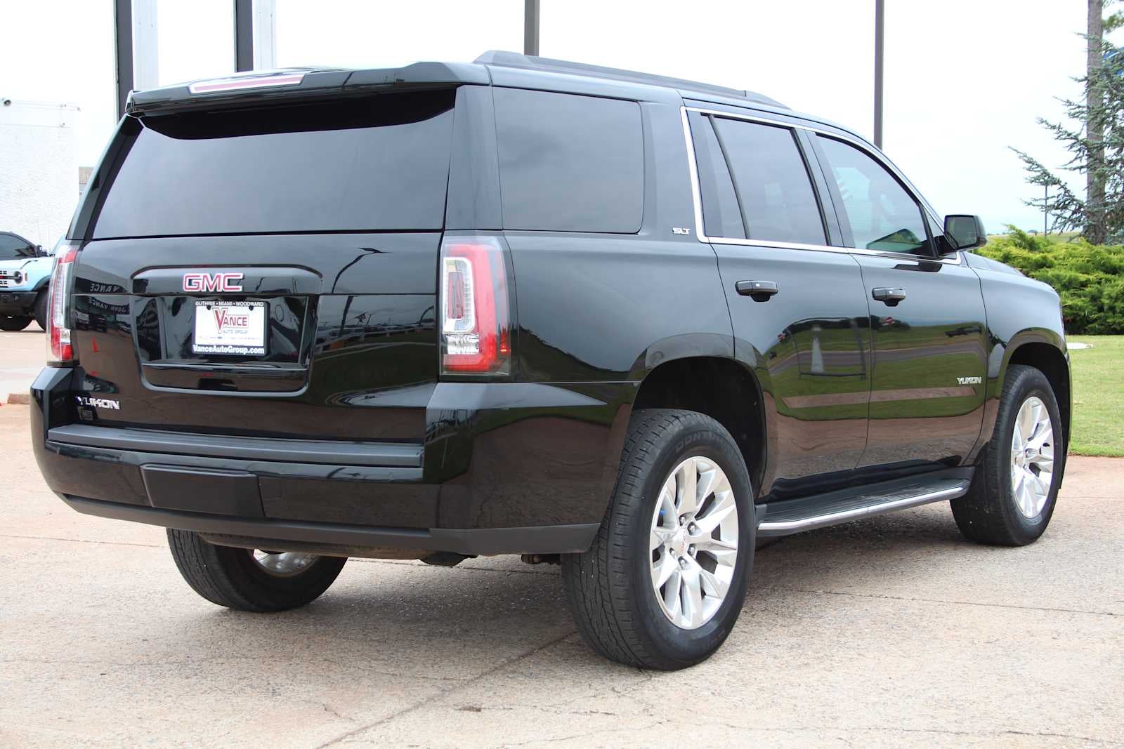 2019 GMC Yukon SLT