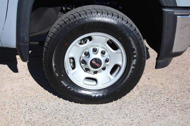 2025 GMC Sierra 2500HD Pro