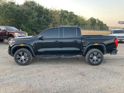 2025 GMC Canyon 4WD AT4