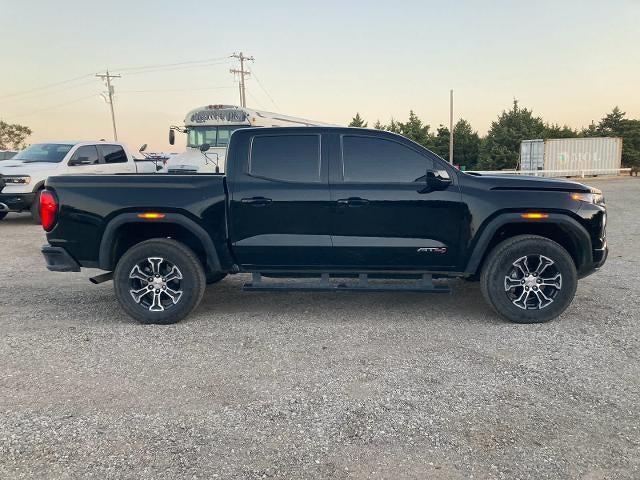 2025 GMC Canyon 4WD AT4