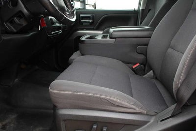 2021 Chevrolet Silverado MD LT