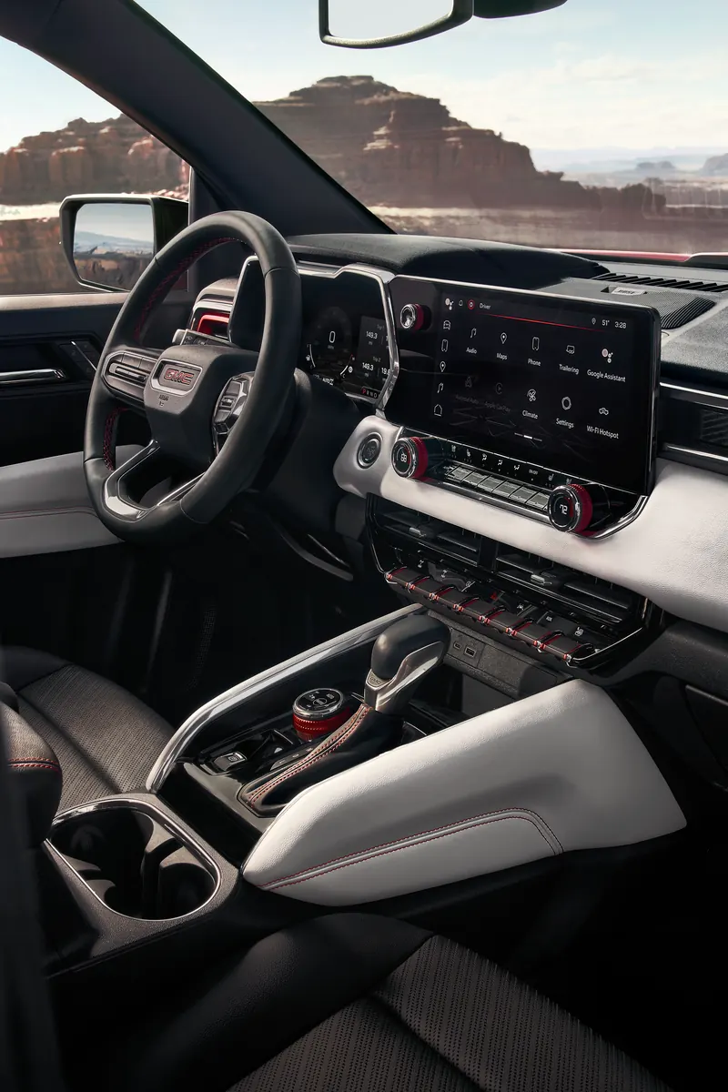 2026 GMC Canyon infotainment system at Vance GMC of Woodward in WOODWARD OK